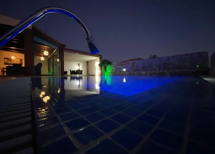 Loba With Private Pool ヴィラ *