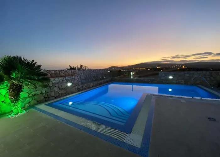 Villa Loba With Private Pool